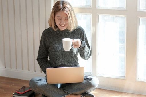 Imagine Work from Home Axioma